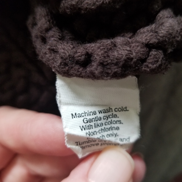 Hand knit Sweater - Picture 6 of 6